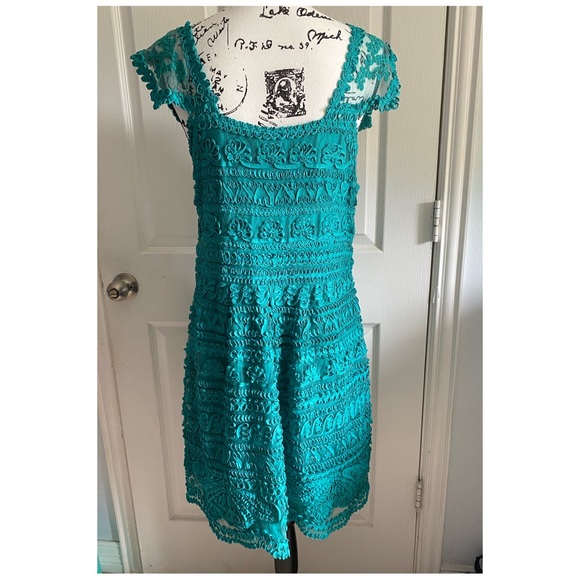 NEW | ANTHROPOLOGIE Textured dress - Picture 4 of 12